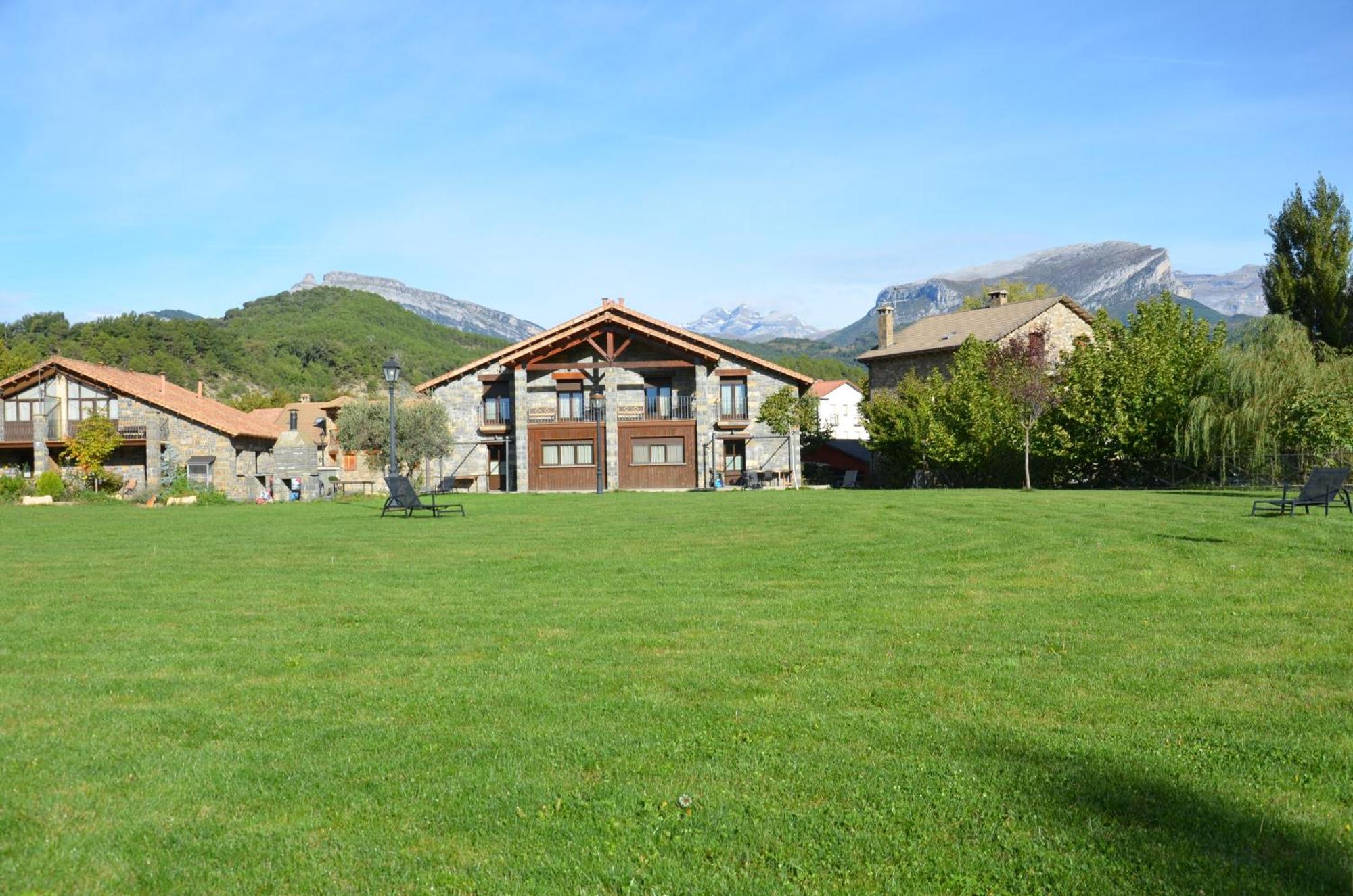 Casas La Ribera Ordesa Pensionat Escalona Exteriör bild