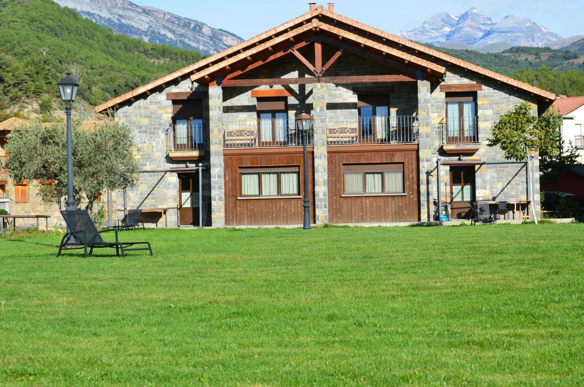 Casas La Ribera Ordesa Pensionat Escalona Exteriör bild
